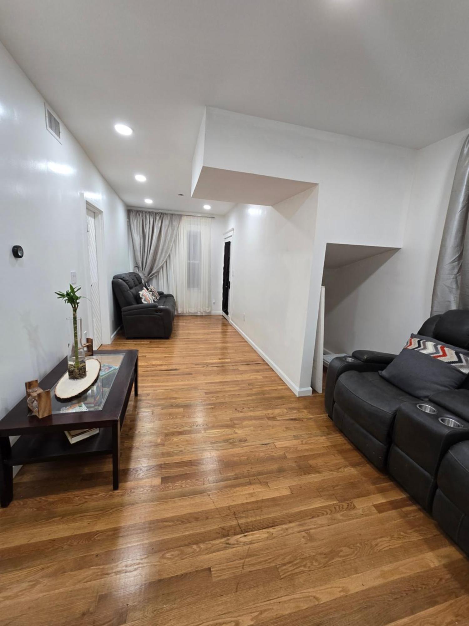 Beautiful Boston Bedroom - New Renovation Exterior foto